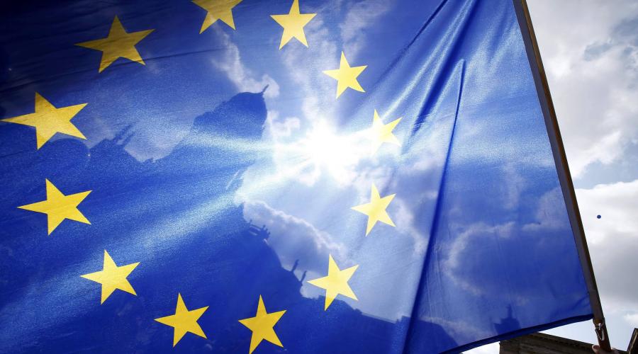 Les Symboles Et Les Valeurs De Lunion Européenne.